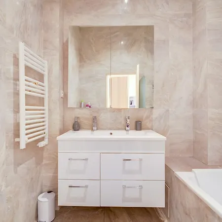 Luxury&design In Champs Elysées-lincoln *